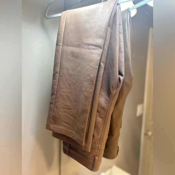 Taupe Aritzia wilfred melina pants!! - Picture 4 of 4